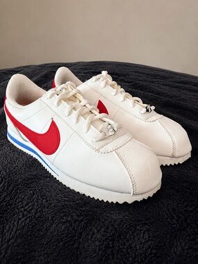 Nike Cortez Sneakers Forrest Gump Big Kids White Red Sz 7Y Classic Retro Lace Up